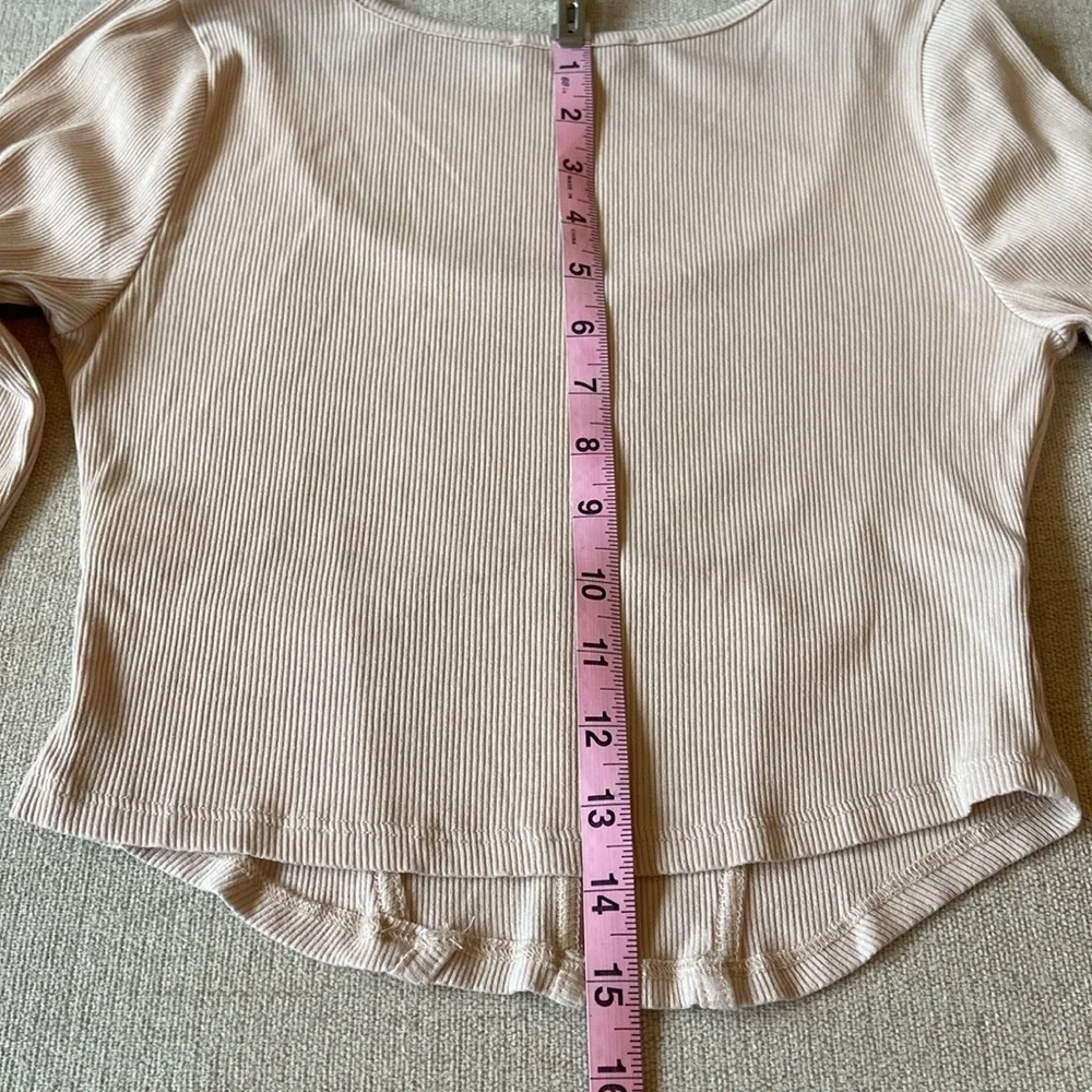 Altar'd State corset style top, cream color, size M, w/ long sleeves. - Picture 9 of 9